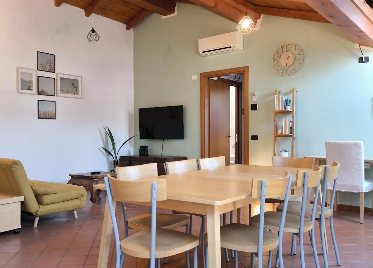 Sg Family - Oblo Apartment Pacengo Di Lazise 0*,  Italy